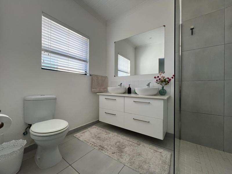 3 Bedroom Property for Sale in Laaiplek Western Cape
